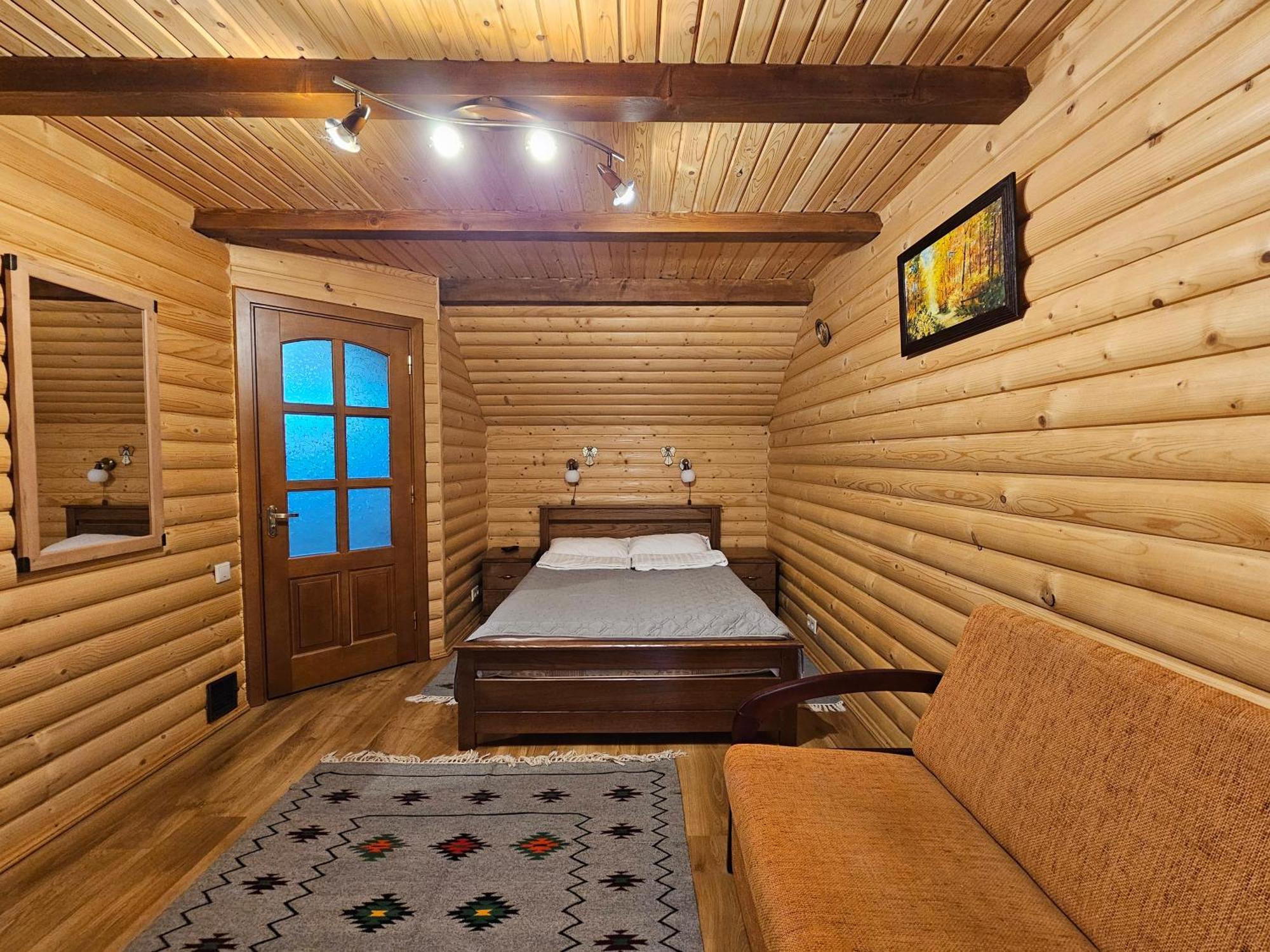 Guesthouse Kolo Druziv Tatariv Buitenkant foto