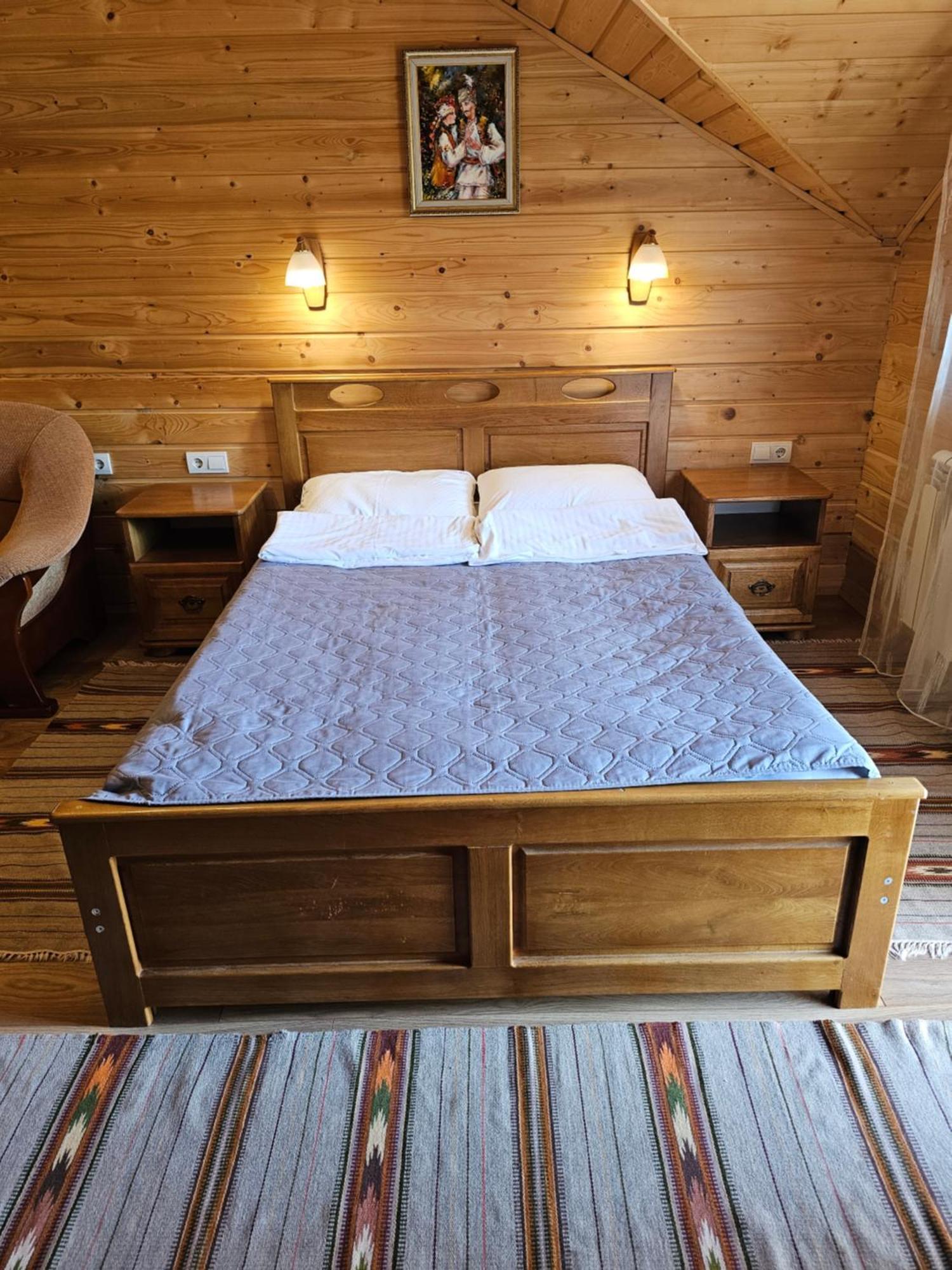 Guesthouse Kolo Druziv Tatariv Buitenkant foto